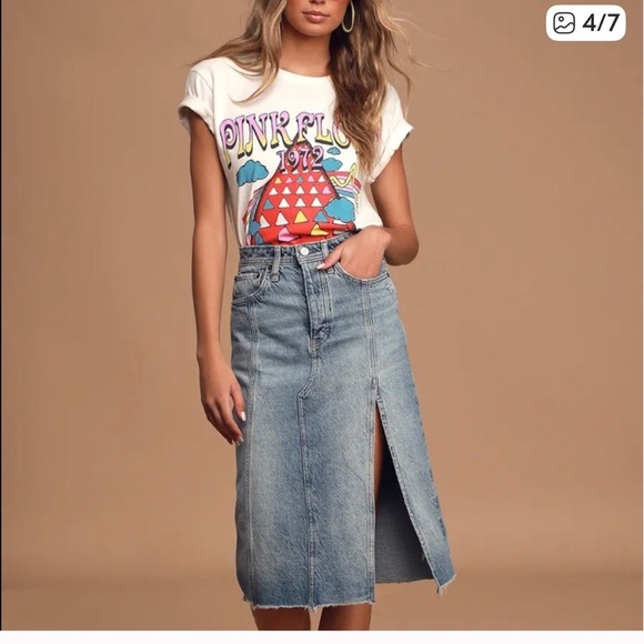 Free People- Mambo Light Wash Denim Skirt - 24 - Picture 2 of 7